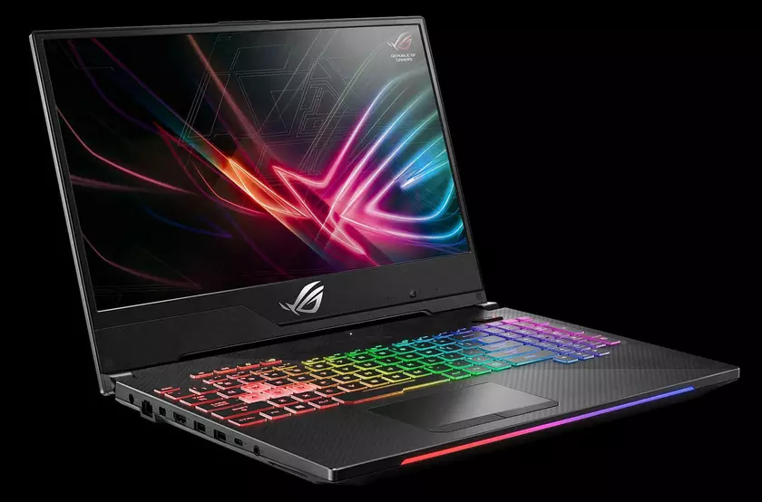 Computex 2018: Игровые ноутбуки ASUS ROG Strix Scar II и Hero II с «быстрыми» дисплеями
