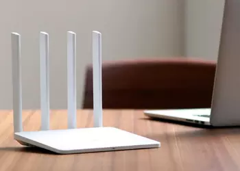 Xiaomi представила маршрутизатор Mi Router 4 за $30