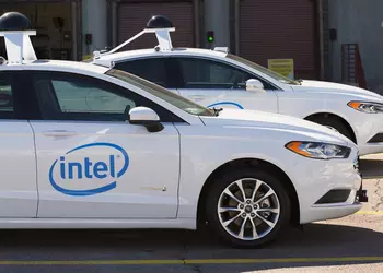 Intel скоро начнет тесты 25 беспилотных автомобилей