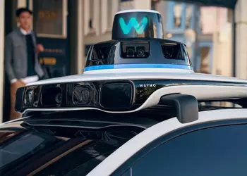 В Нью-Йорке могут разрешить роботакси: что предусматривает новая программа?