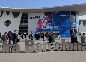 Меняем традиции: выставка MWC 2021 пройдет летом
