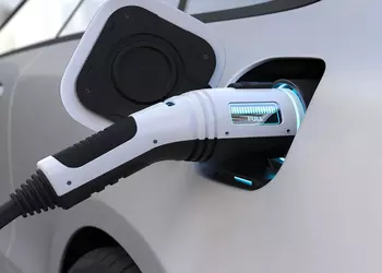 Калифорния вкладывает 1,9 миллиарда долларов в развитие электромобилей 