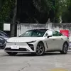 Миниатюра Exeed Exlantix ES на дороге