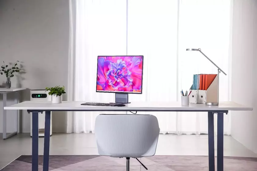 Конкурент Apple iMac: Huawei представила свой первый компьютер-моноблок MateStation X с экраном 4K+ и процессором AMD Ryzen