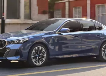 Седан BMW i5 LWB скоро появится еще в одной стране