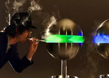 Устройство генерирующее съедобный туман Edible Mist Machine