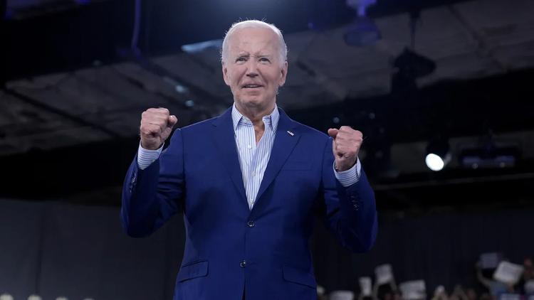 Joe Biden presenta al Congresso una ...