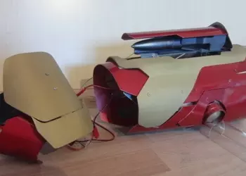 Интересные видео недели: робот для настольного тенниса и Android L на iPhone 5s