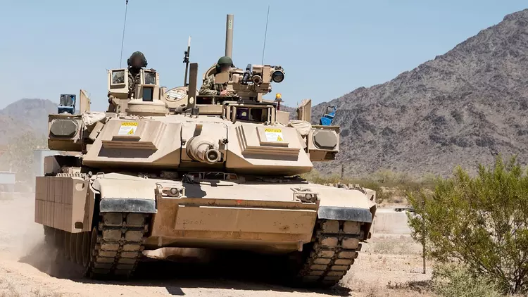 Australia sends a batch of Abrams ...