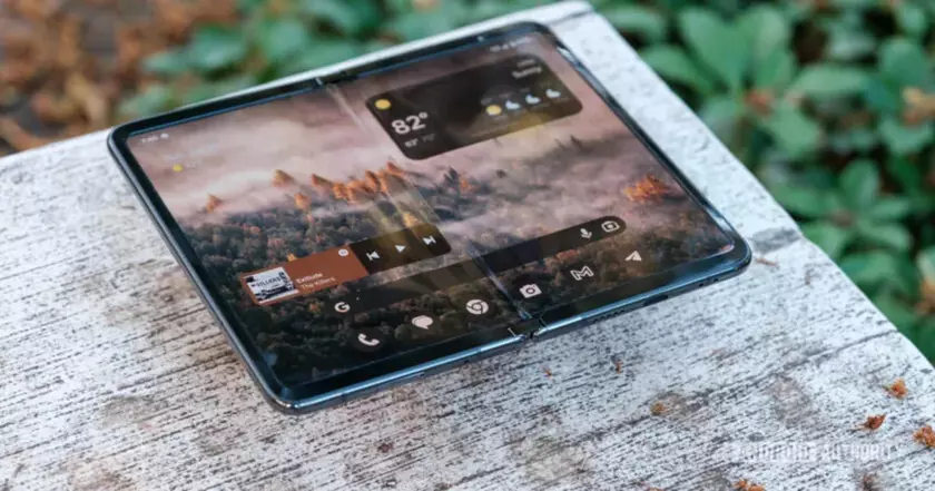 Apple рассматривает отмену складных iPad из-за трудностей с дисплеем