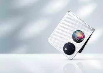 More expensive than Xiaomi 12 - the cost of replacing the screen in Huawei P50 Pocket has become known