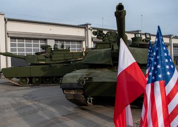 USA liefern im Rahmen eines 1,4-Milliarden-Dollar-Vertrags die erste Charge von M1A1 Abrams-Panzern an Polen