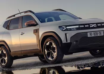 Dacia представила Duster и Bigster в новой версии Hybrid-G 150 4×4