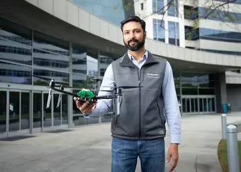 Qualcomm unveiled Flight RB5 5G, the world's first 5G and AI-enabled drone platform