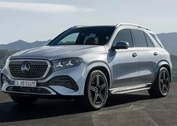 Mercedes-Benz GLE L: удлиненный кроссовер с «мозгами» от Momenta