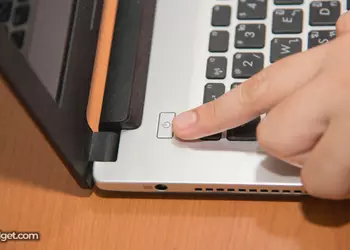 Почему не включается ноутбук?