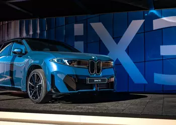 BMW iX3 получит голосового помощника на основе Alexa, который общается как живой человек