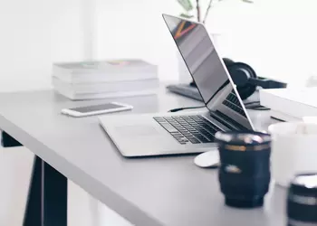 Рынок ноутбуков опроверг скептицизм аналитиков - продажи растут как на дрожжах