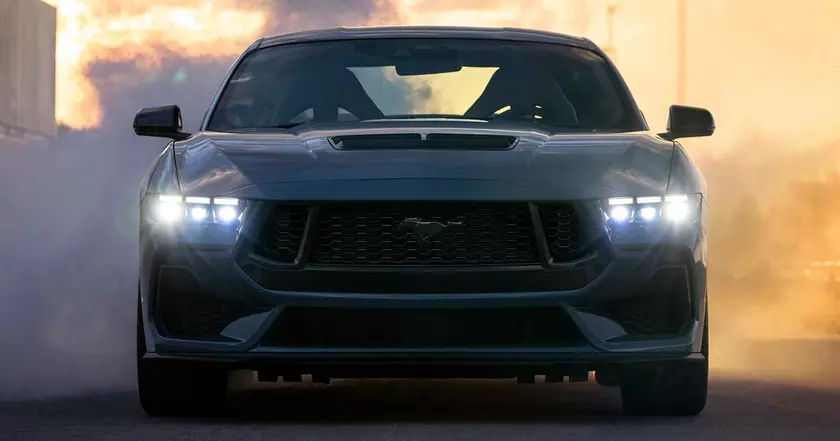 Ford Mustang GT 2024: Una Mirada Detallada al Ícono Modernizado