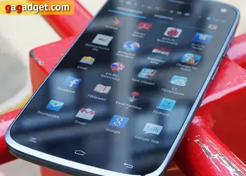 Обзор Fly IQ4410 Quad Phoenix