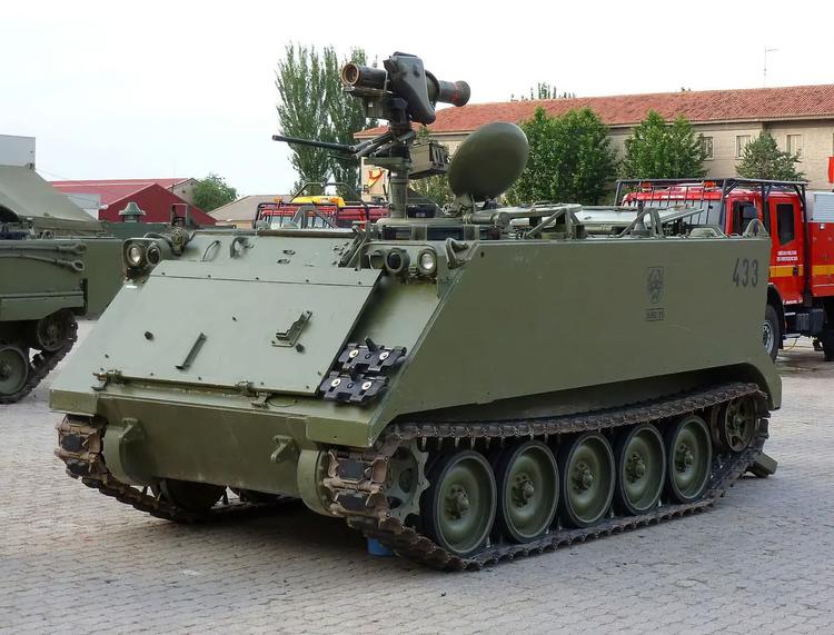M113 pansrede mandskabsvogne og luftforsvarsvåben: Spanien ...