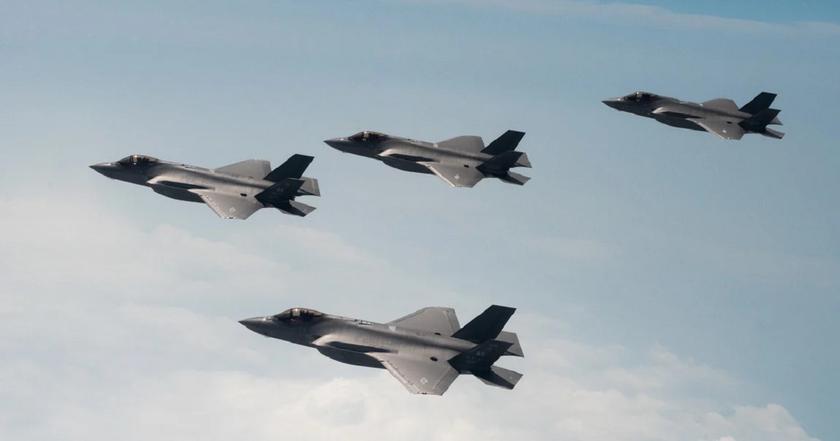 240 самолётов, включая F-35 Lightning II, EA-18 Growler, F-15K Slam Eagle и KF-16 Fighting Falcon – США и Южная Корея начали масштабные учения на фоне приближающего ядерного испытания КНДР