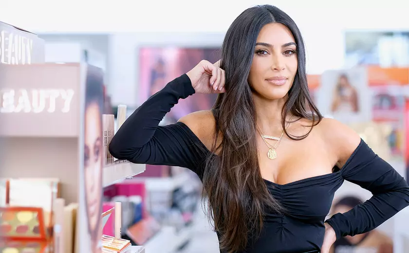 На Флойда Мейвезера, Ким Кардашьян и Пола Пирса подали в суд за махинации с криптовалютой