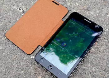 Смартфон Lexand Callisto: 5 дюймов для непривередливого потребителя