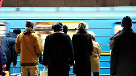 Дістало! Чому Київстар, Vodafone та lifecell відкрили 4G на одній станції метро в Києві