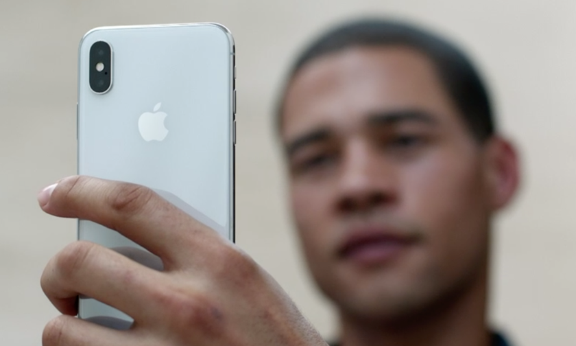 10-летний пацан разблокировал Face ID на мамином iPhone X
