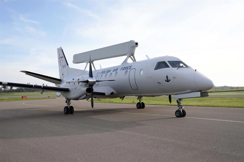 Польша получила первый самолёт дальнего радиолокационного обнаружения и управления Saab 340B AEW-300