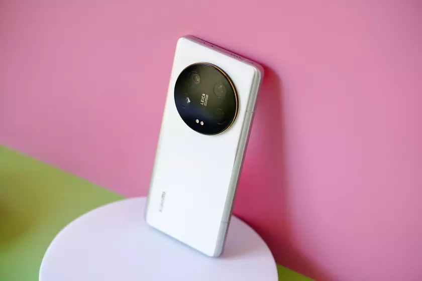 Сколько будет стоить флагманский смартфон Xiaomi 13 Ultra на глобальном рынке