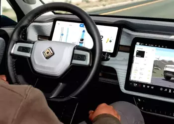 Rivian за 50 долларов в месяц сделает вас пассажиром собственного автомобиля