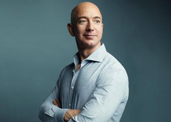 Forbes назвал главу Amazon Джеффа Безоса миллиардером-неудачником года