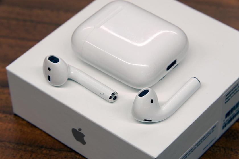 Apple-AirPods.jpg