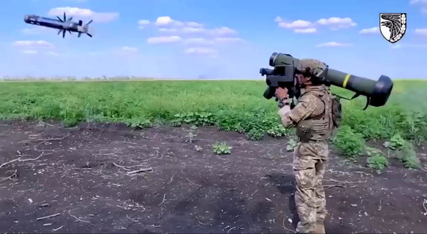 Опубликовано эффектное видео уничтожения российского танка с помощью Javelin