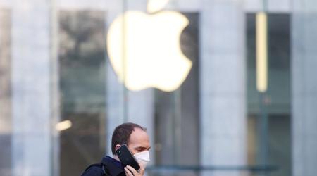 French court cut Apple's antitrust fine by nearly three times - to €372 million