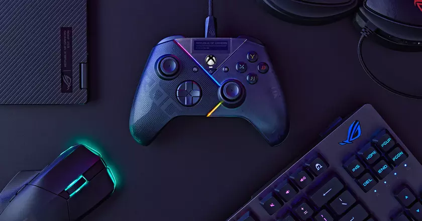 В Украине стартовали продажи игрового геймпада ASUS ROG Raikiri для Xbox и ПК