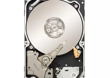 Seagate первой в мире выпустила жесткий диск объемом 8 ТБ