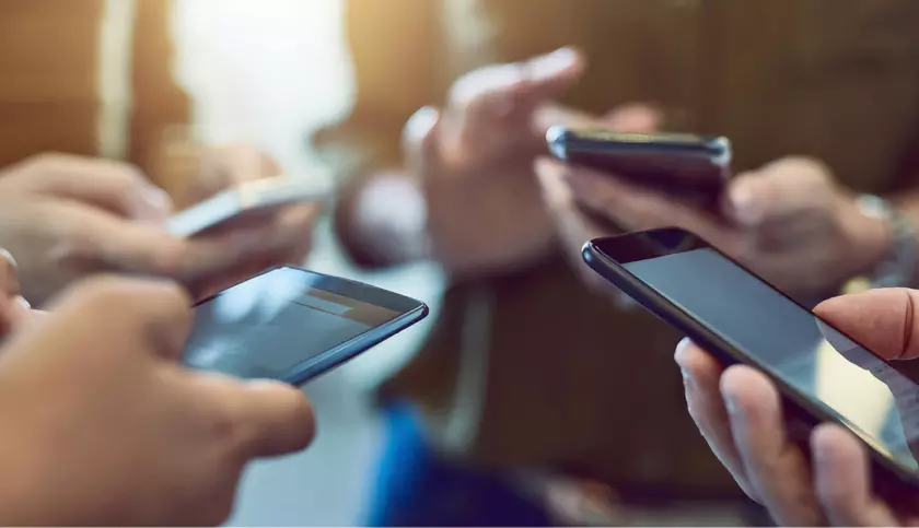 Укрпочта запустила переводы средств по номеру телефона: рассказываем как это работает