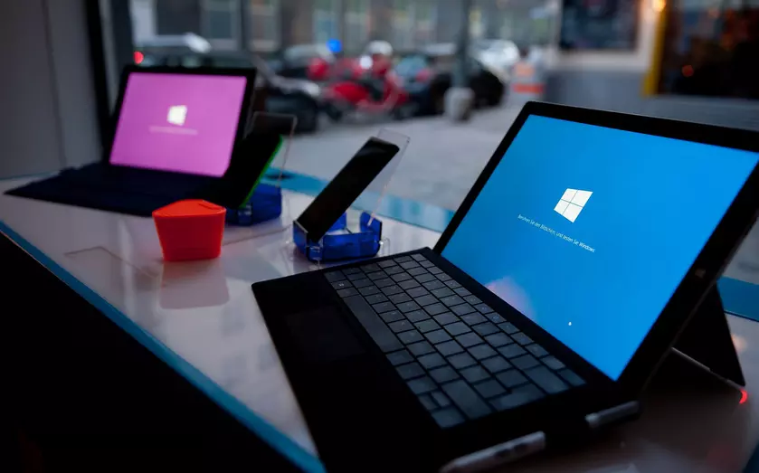 Bloomberg: Microsoft готовит 10-дюймовый Surface стоимостью $400