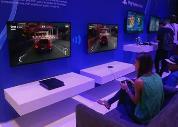 Самый быстрый самолет: павильон Sony на IFA 2014 своими глазами