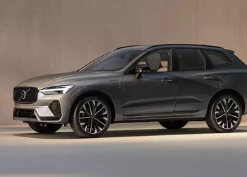 Обновленный Volvo XC60 2026: минимальные изменения в дизайне, больше технологий