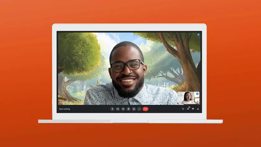 Google тестирует создаваемые искусственным интеллектом фоны для видеороликов Meet