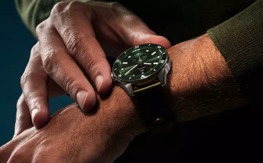 Withings ScanWatch Nova: премиальные гибридные смарт-часы с функциями отслеживания состояния здоровья