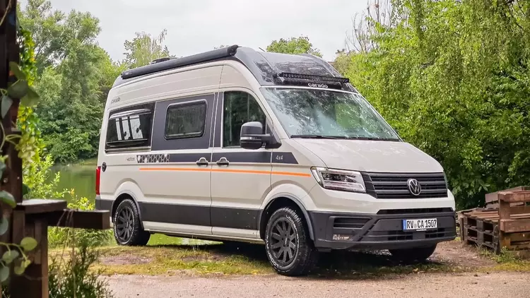 Carado CV595 X-Edition: прагматичный внедорожник для тех, кто не любит гламур