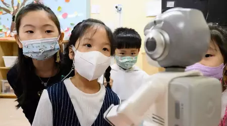 Robots to raise children in kindergartens in South Korea