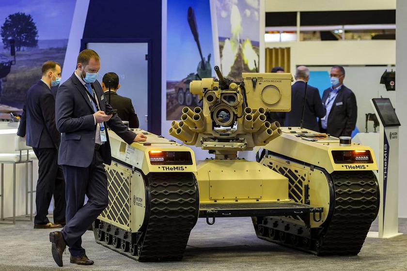 Испания покупает боевой роботизированный танк THeMIS