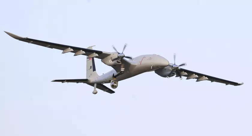 Саудовская Аравия покупает ударные дроны Bayraktar Akinci на сумму более $3 млрд в рамках крупнейшего контракта в истории оборонной промышленности Турции