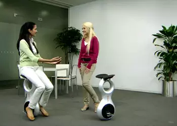 Honda U3-X: проморолик работы прототипа (видео)